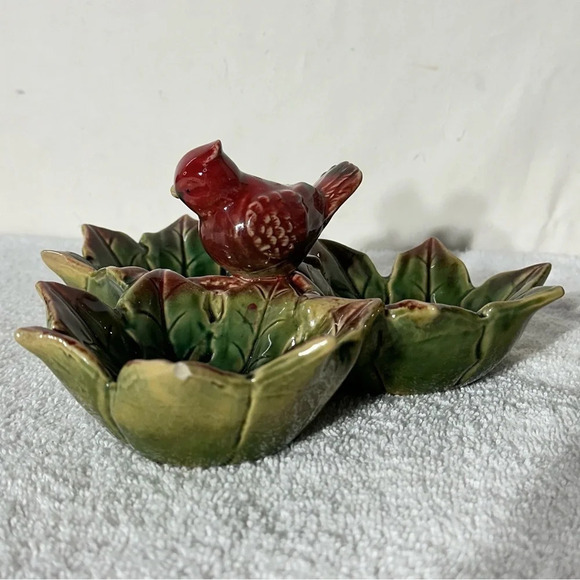 Vintage Ceramic Cardinal On Poinsettia 3 Bowl Serving Dish - Picture 2 of 11